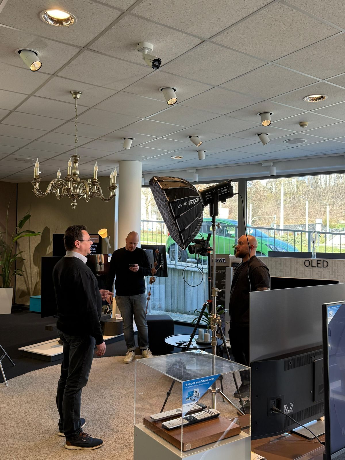 Hinter den Kulissen beim Media Day: Licht, Kamera, echte Verkaufsfläche